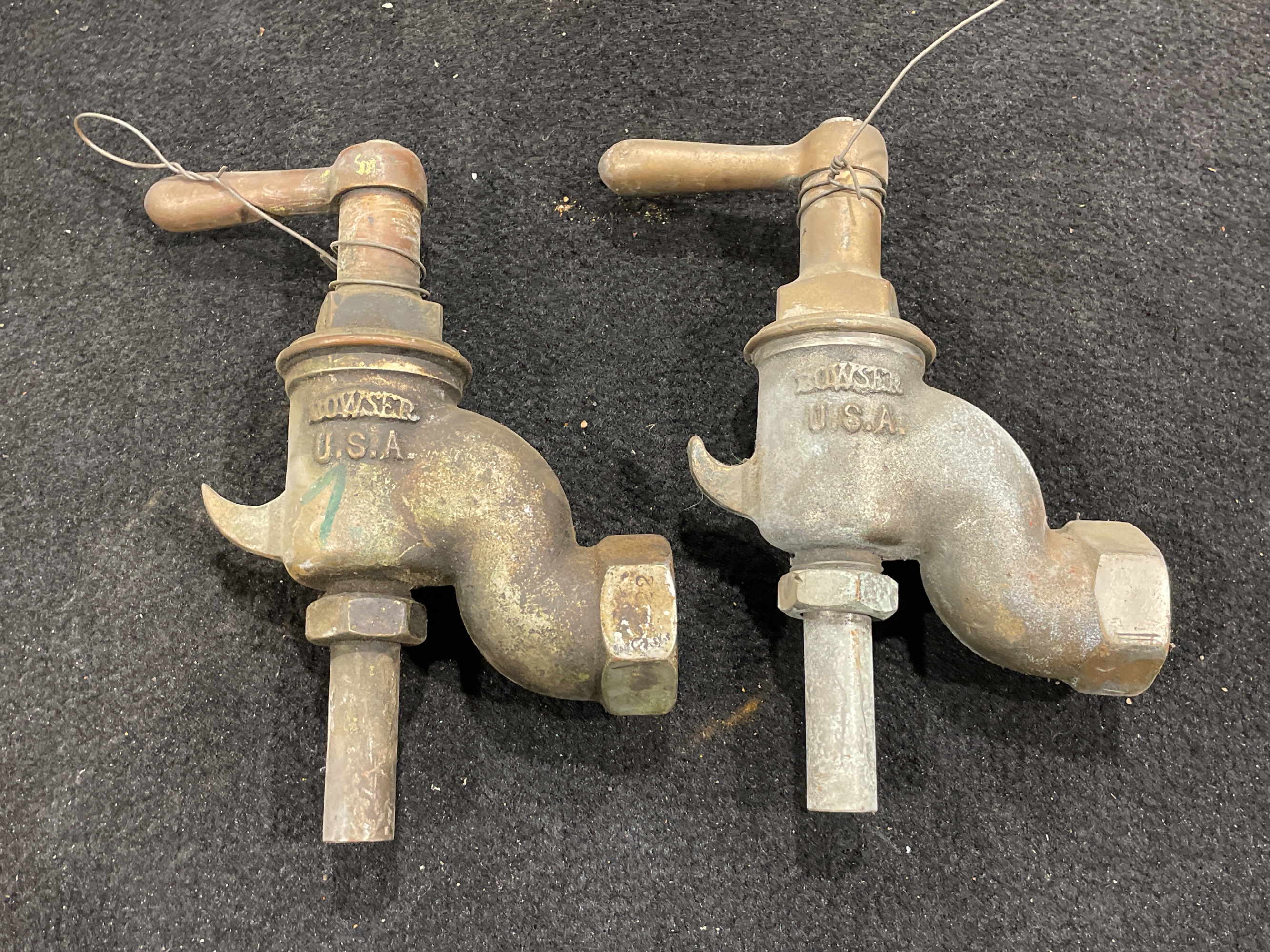 Lot image 1