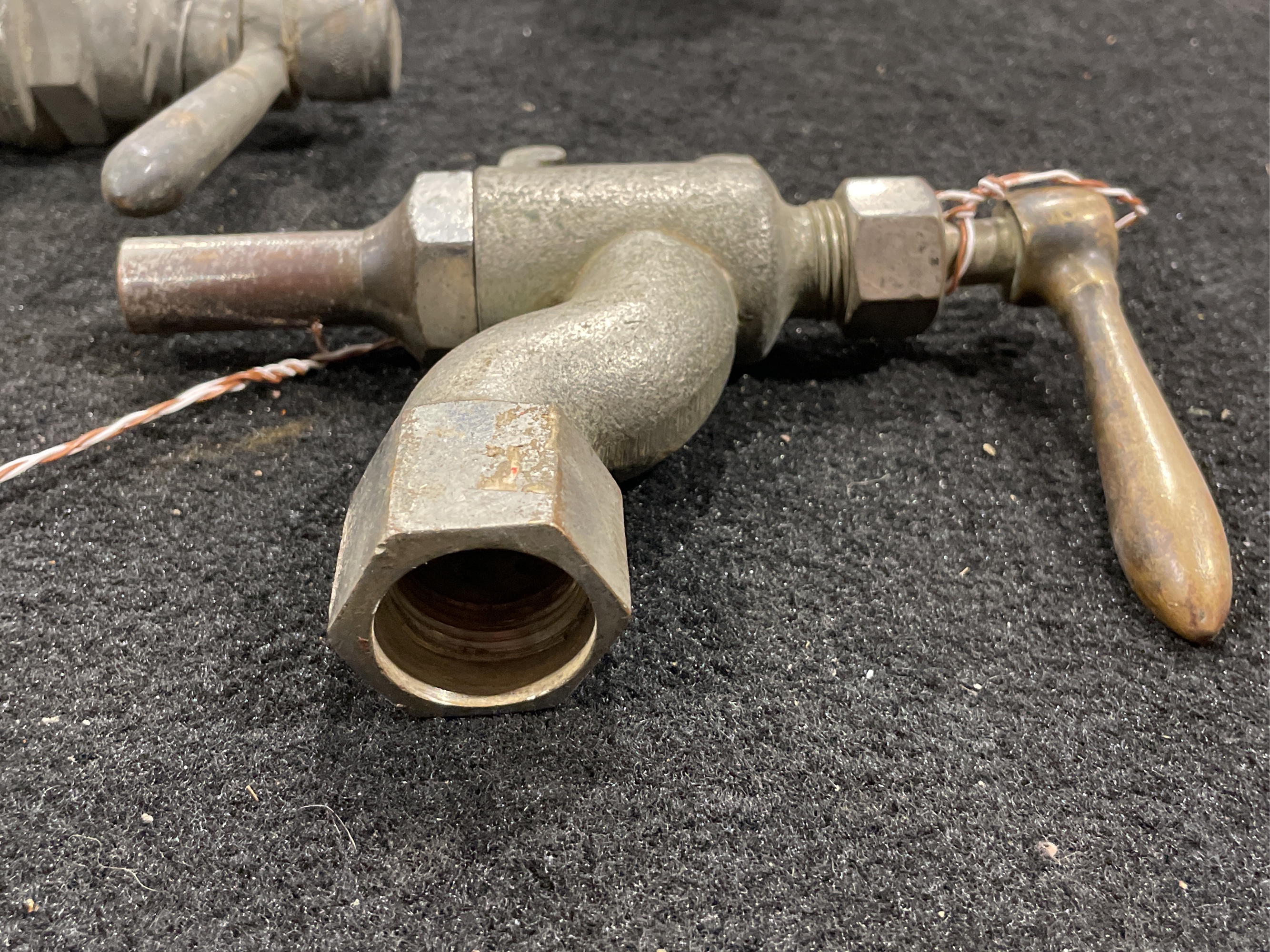 Lot image 6