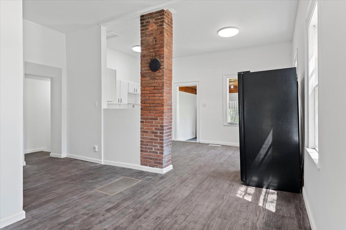 Lot image 4