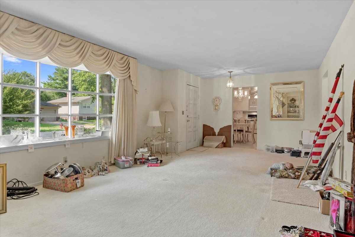 Lot image 6