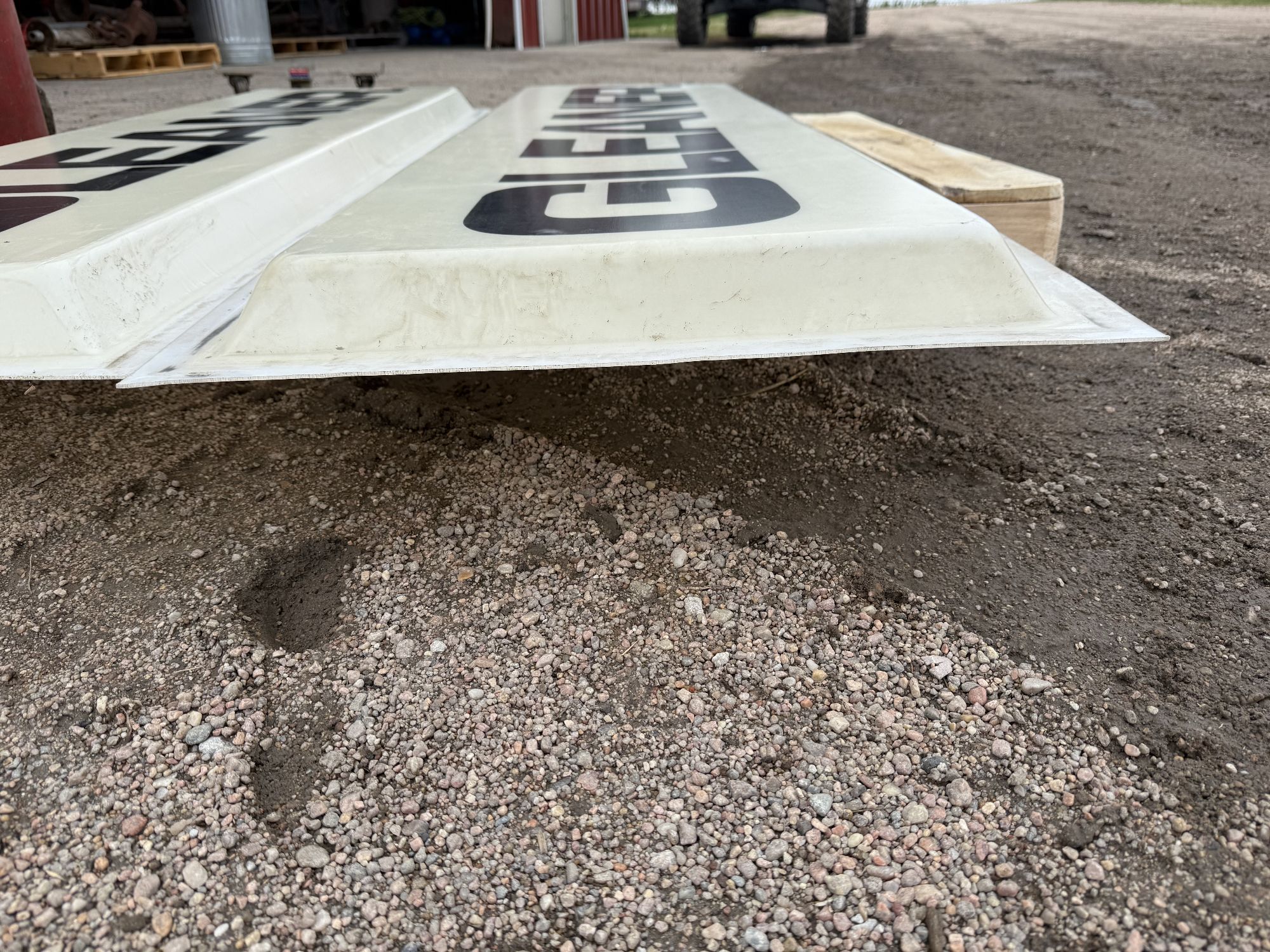 Lot image 4