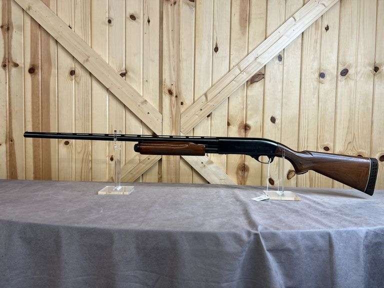 Remington Model 870 20 Gauge  Magnum Pump Shotgun image