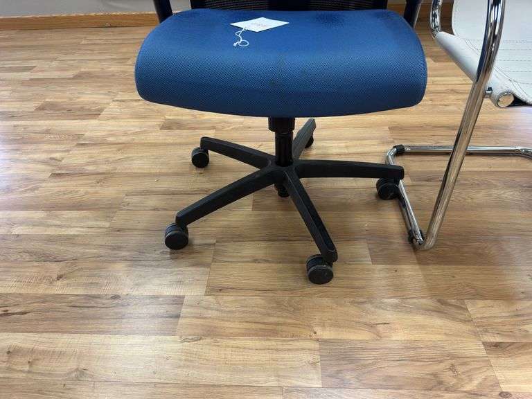3 Chairs