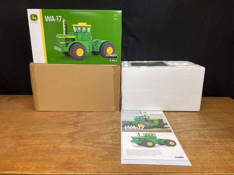 1/16 John Deere WA-17 Prestige NIB Ertl image