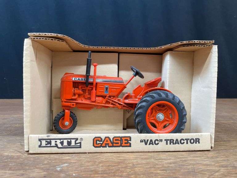 1/16 Case VAC Special Edition NIB Ertl image