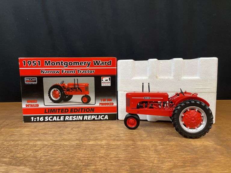 1/16 Montgomery Ward Tractor NIB SC image