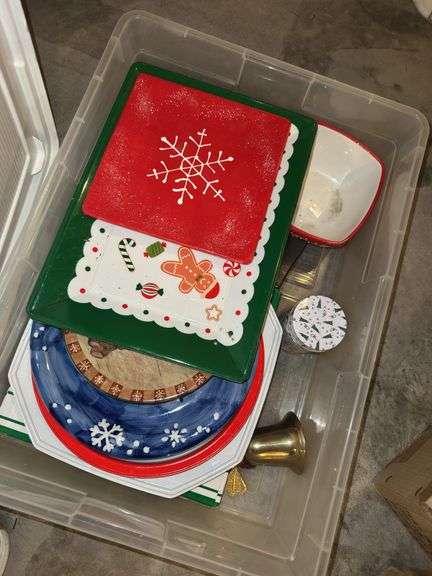 ￼Assorted Christmas Platters & Mugs image