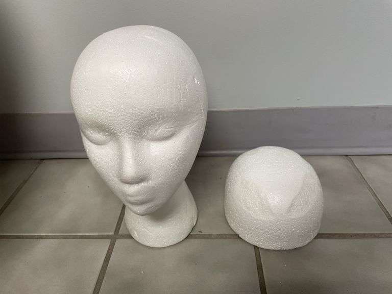 (20+)-Styrofoam Heads