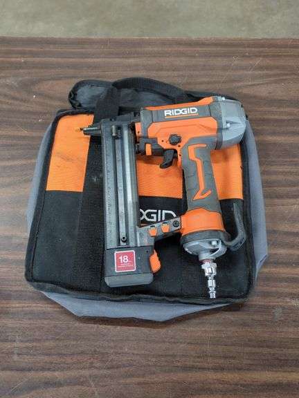 Ridgid 18 GA Crown Stapler image