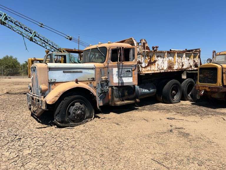 Autocar Diesel Dump Truck image
