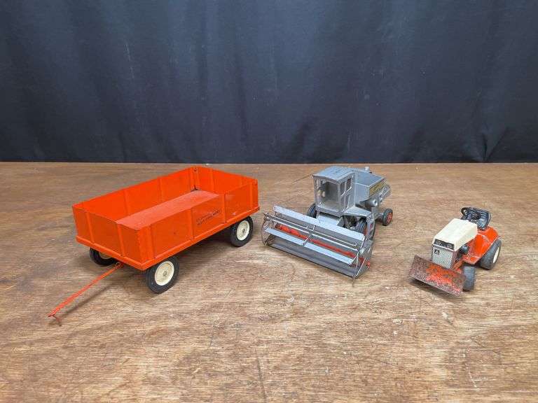 (3) AC Combine, Wagon, L&G Ertl image