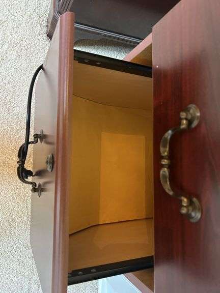 Router/Scanner & Printer/Cabinet