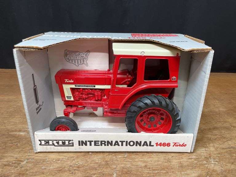 1/16 1466 Special Edition NIB Ertl image
