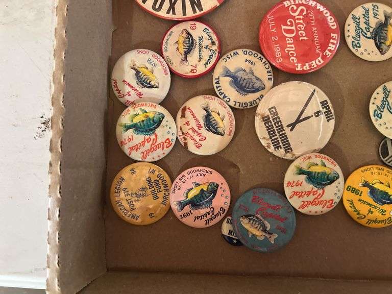 Assorted Buttons