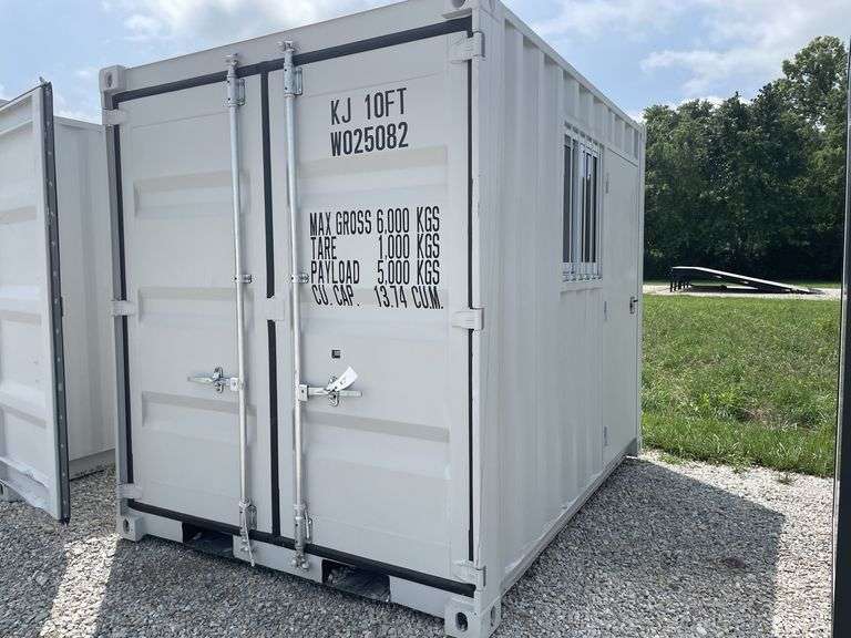 10 FT small shipping container image