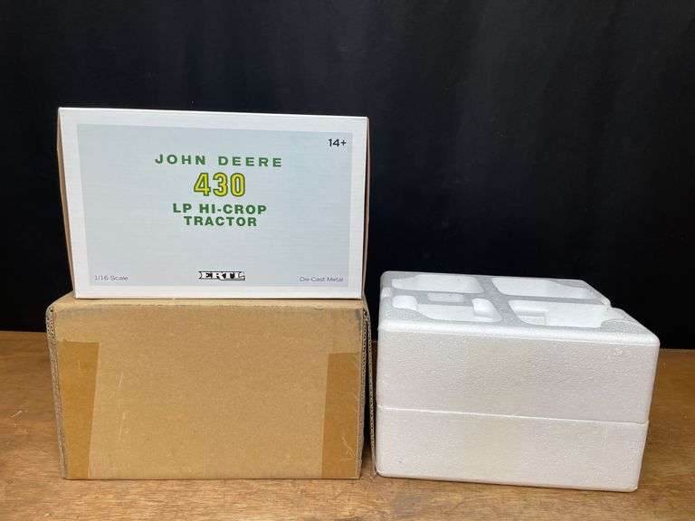 1/16 John Deere 430 Hi-Crop 2008 2 Cylinder NIB Ertl image