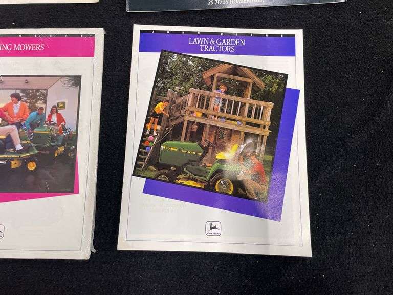 John Deere L&G Sales Literature