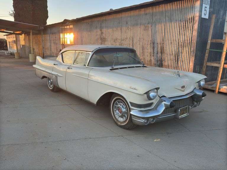 1957 Cadillac Fleetwood image
