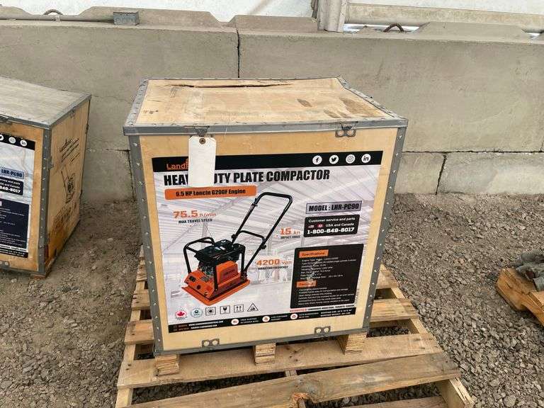 Heavy Duty Plate Compactor image