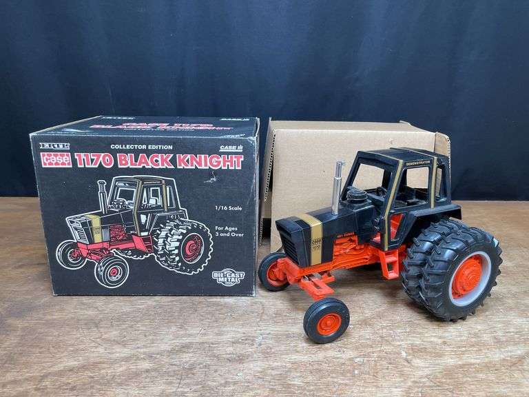 1/16 Case 1170 Black Knight Collector NIB Ertl image
