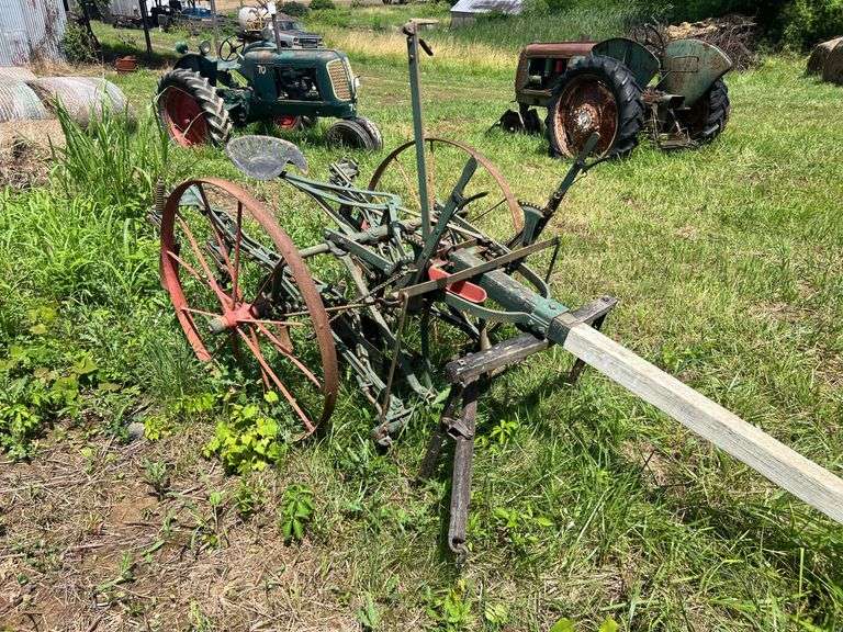Oliver Horse Drawn Cultivator image