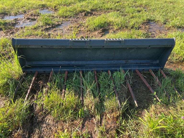 Bobcat Manure Forks image