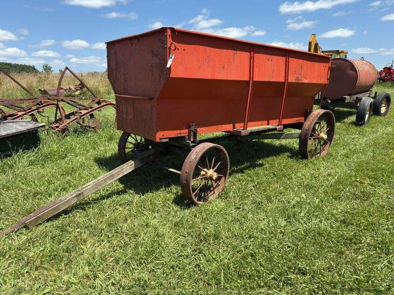 Steel Wheel Gravity Wagon image