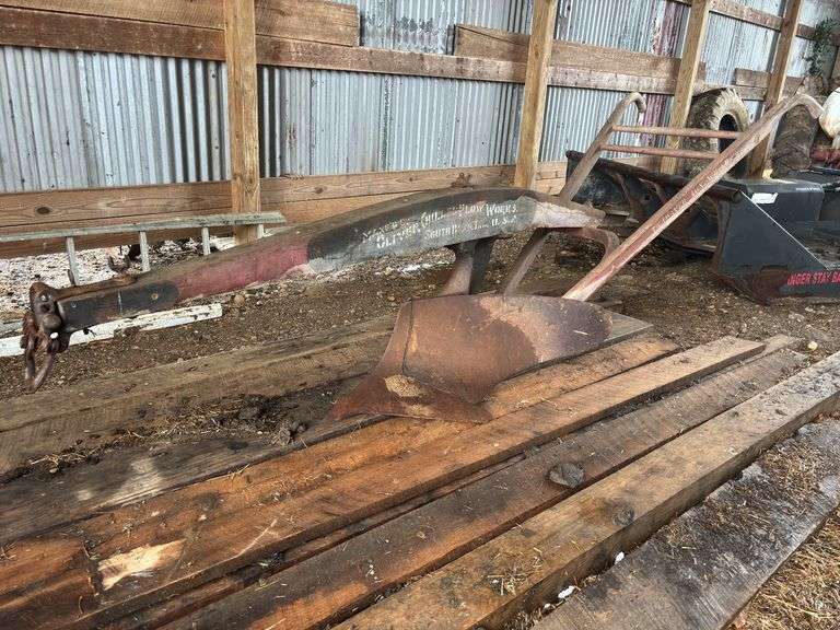 Oliver Chilled Plow Works 14” Walking Plow image