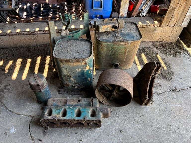 Miscellaneous Oliver Tractor Parts image