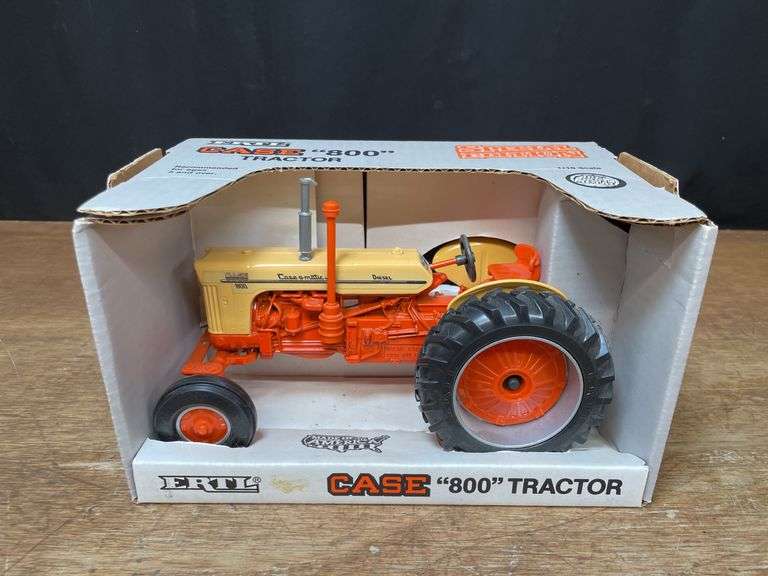 1/16 Case 800 Special Edition NIB Ertl image