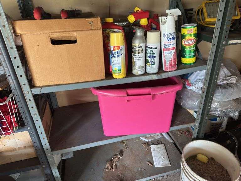 2 Metal Shelves + Contents
