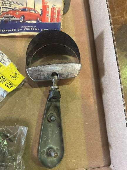 Vintage Traffic Light View and other Auto Items