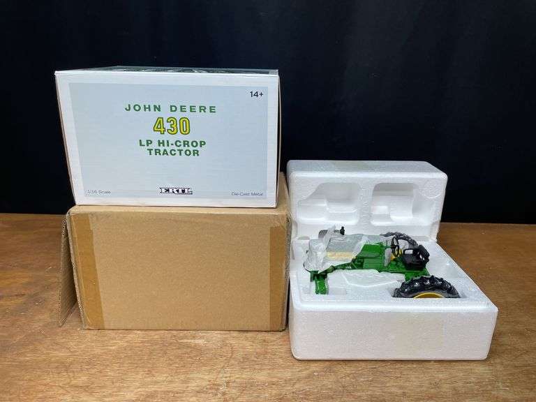 1/16 John Deere 430 Hi-Crop 2008 2 Cylinder NIB Ertl image