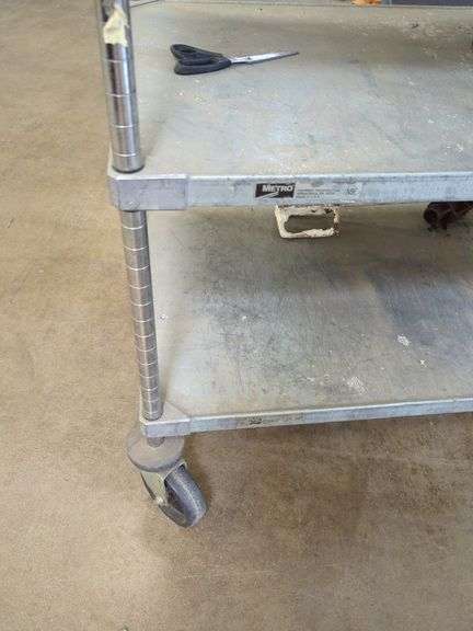 3 ft x 2 Ft x 5.5 ft Metro Rolling Cart - Contents Not included