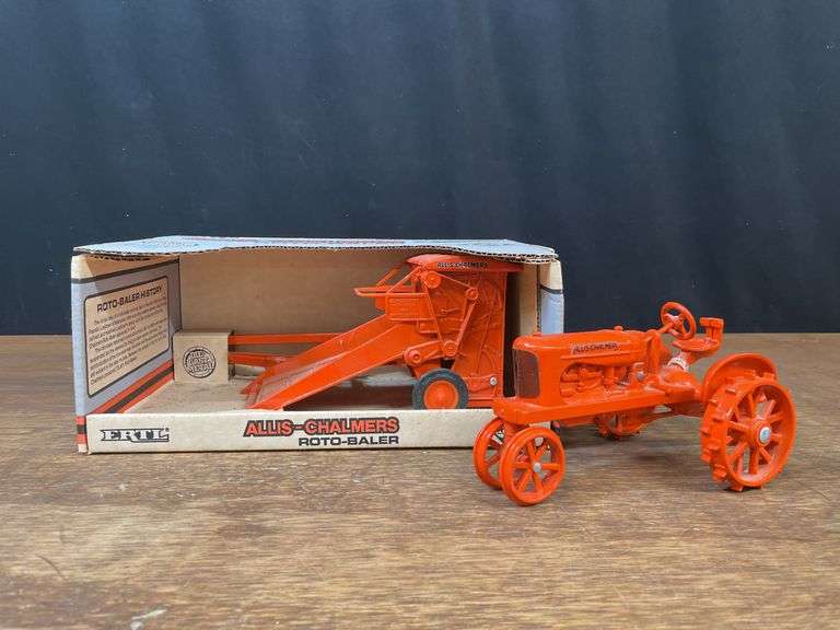 (2) 1/16 AC WC + Roto Baler image