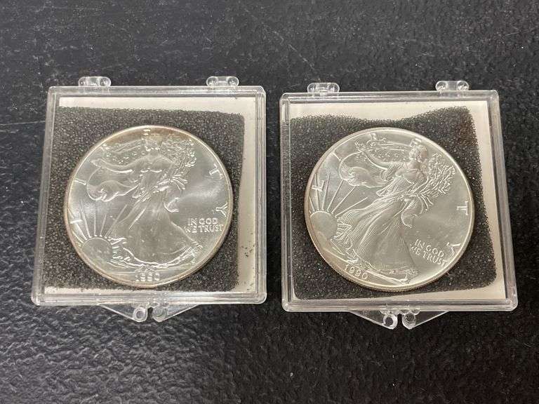 (2) 1990 American Silver Eagle