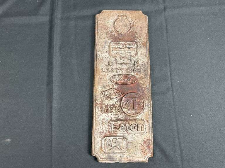 1993 John Deere Foundry Last Iron Casting image