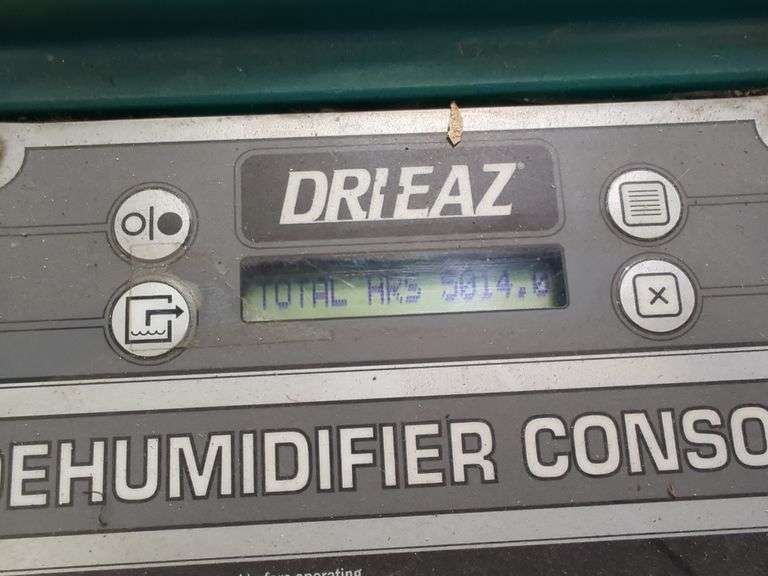 (1) Dri-eaz Evolution LRG Dehumidifier