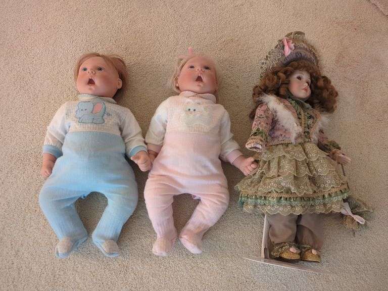 (3) Vintage Dolls