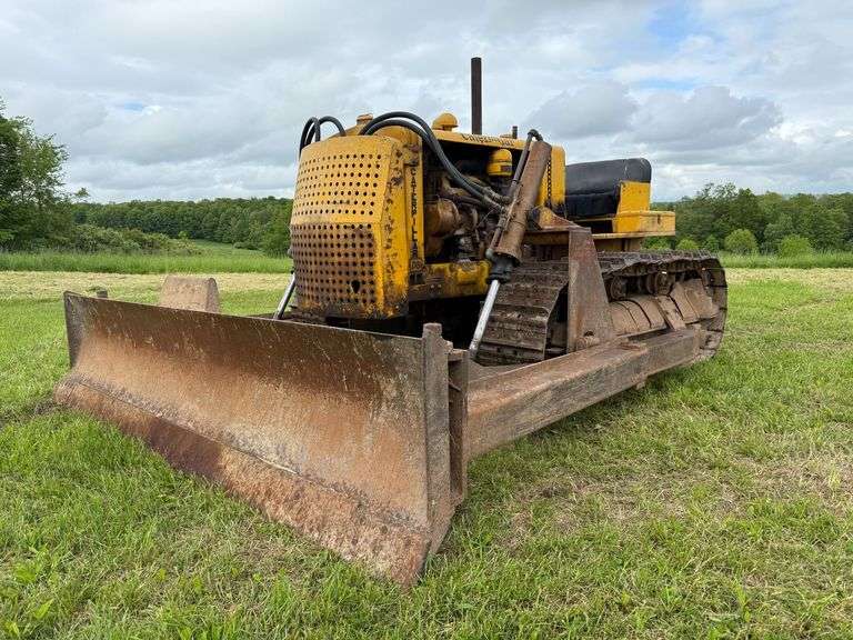 1940 3cyl Caterpillar D6 Wide Gauge image