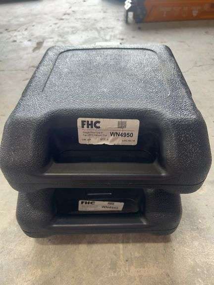 (2) 9” and 8” vacuum lifter image