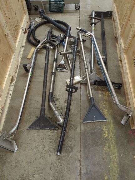 Extracting tools lot image