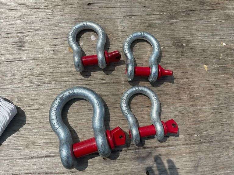 (4) Pins and Clevis image