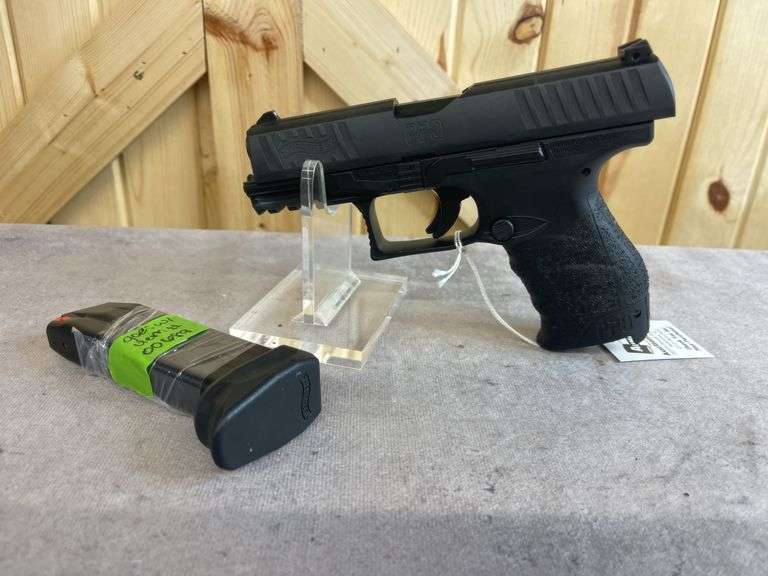 Walther PPQ  9mm Semiauto Pistol image