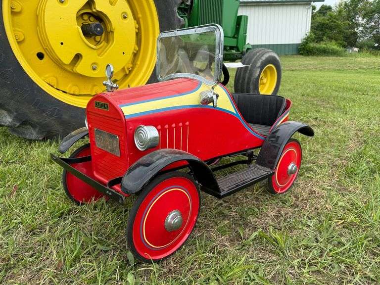 1920s Cadillac Pedal Car image