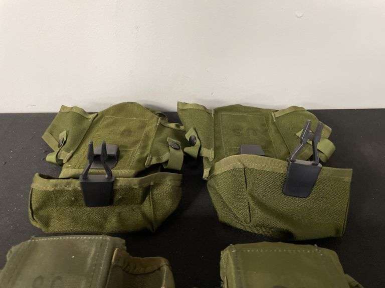 (4)-US M16 Rifle Mag Pouches