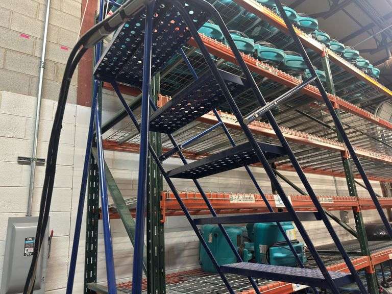 Steel Rolling Ladder