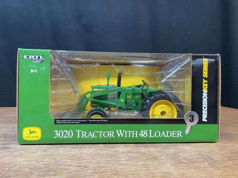 1/16 John Deere 3020 w/Loader Precision Key NIB Ertl image