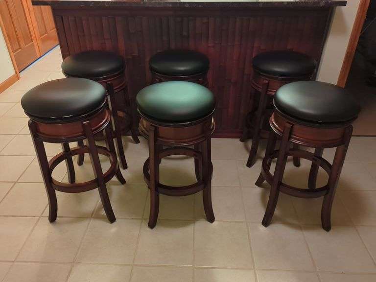 (6) Stools - Cushioned image