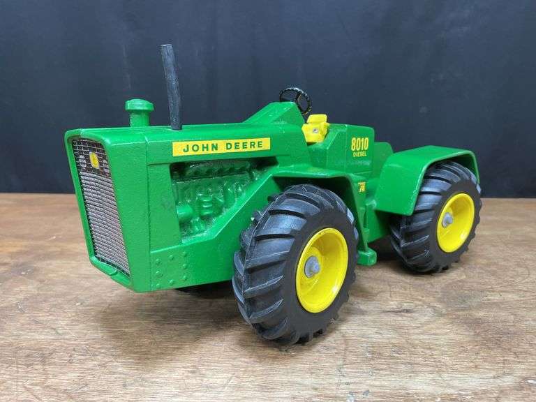 1/16 John Deere 8010 Trumm image